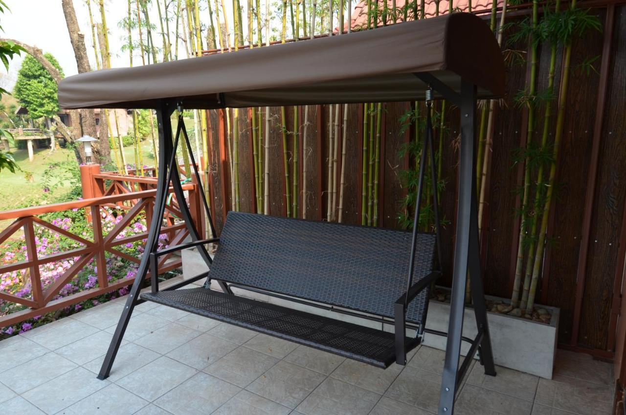 Baan Wanwaree Bed & Breakfast Kanchanaburi Bagian luar foto